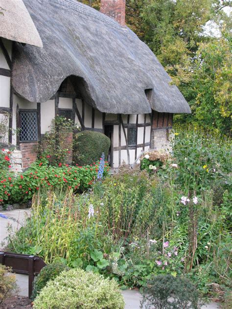 Anne Hathaway's Cottage : Anne Hathaway S Cottage Visit Birmingham ...