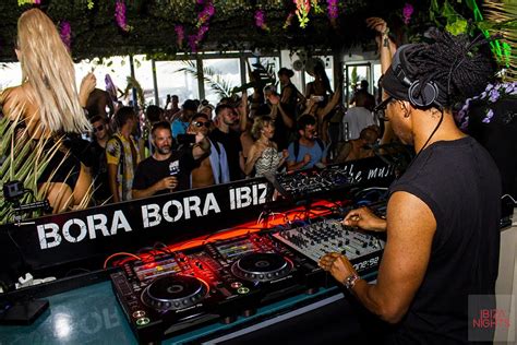 Bora Bora Ibiza celebra casi cuatro décadas de fiesta | Ibiza Nights: the Ibiza party guide