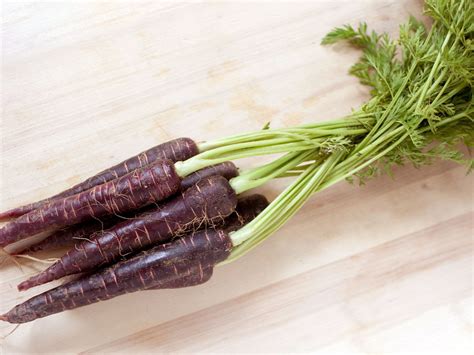 Discover the Power of Purple Carrots!