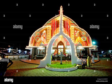 Catholic Church festival, procession, images, Cochin, Kochi, Kerala ...