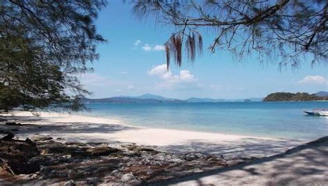 Top 8 Beaches Near Kuala Lumpur For The Beach Babies In 2023