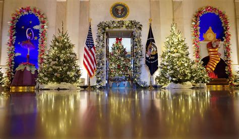 White House unveils Christmas decor - November 27, 2023 | Reuters