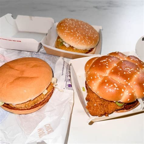 I tried all the McDonalds Chicken Burgers to find which tasted the 'best' | Hint Of Helen