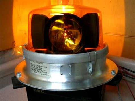 Prime Mfg. Locomotive train beacon light - YouTube