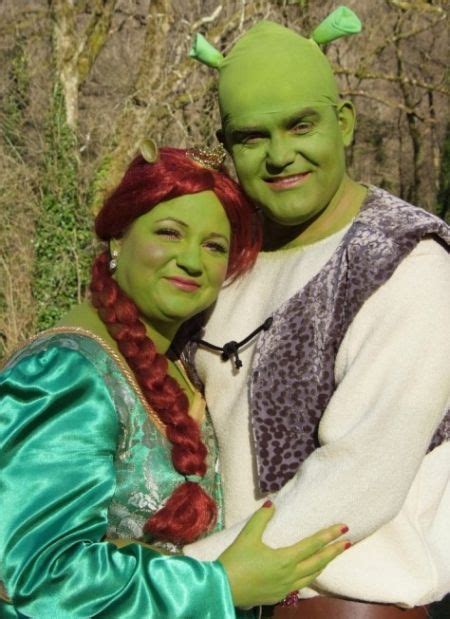 Shrek and Princess Fiona | Shrek wedding, Crazy wedding, Geeky wedding