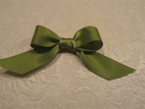 HOW TO TIE A PERFECT BOW - Stampin' Gala