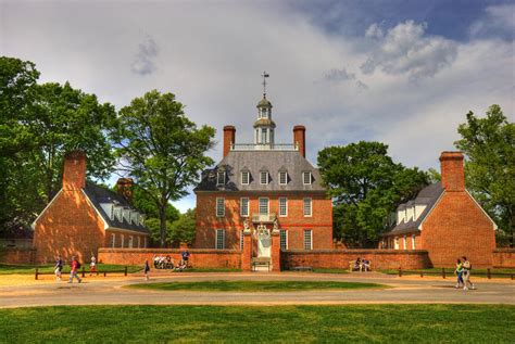 Explore the Grandeur of the Governor's Palace in Williamsburg