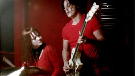 The White Stripes - Icky Thump (Official Music Video) Chords - Chordify