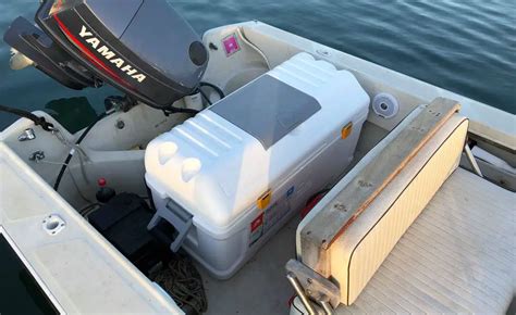 5 Best Coolers for Boats 2020 [Long Ice Retention]