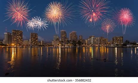 676 Fireworks Hawaii Images, Stock Photos & Vectors | Shutterstock