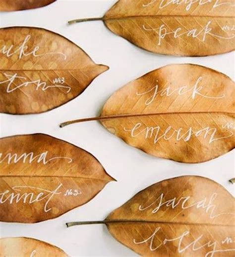 15 Gorgeous Leaf Ideas for a Fall Wedding