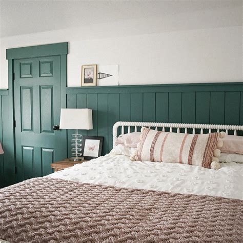 Sherwin Williams green paint colors for bedroom