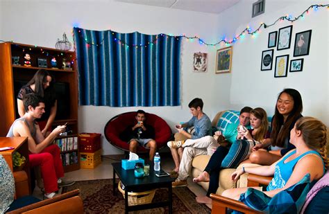 Campus Housing | Eckerd College in Florida