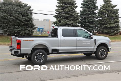 2023 Ford F-250 Super Duty Lariat Tremor: Real World Photos