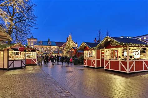 Liseberg Christmas Market in Gothenburg: The Best Christmas Market in ...