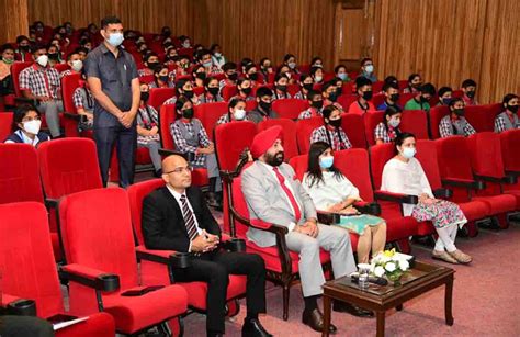 PM’s Pariksha Pe Charcha motivated students- Governor - Pioneer Edge | Uttarakhand News in ...