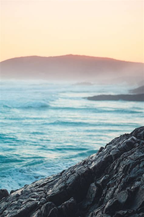 Ocean Waves Scenery · Free Stock Photo