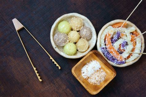 11 Vietnamese Desserts and Cakes to Taste - Christine Abroad