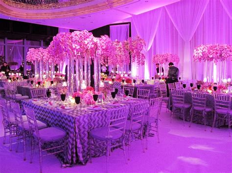 Modern Floral Design by Tantawan Bloom Romantic Room, Most Romantic, Wedding Modern, Dream ...