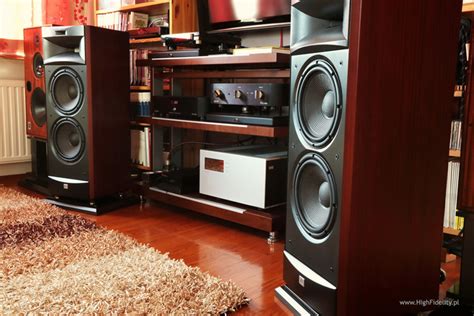 6moons audio reviews: JBL S3900