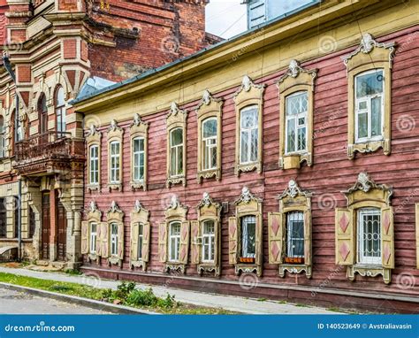 Old Wooden Houses In Irkutsk. Wooden Architecture Of Russia Stock Image - Image of irkutsk, city ...