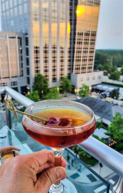 5 Cool Rooftop Bars in Raleigh (drinks + city views)