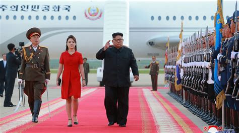 Kim Jong Un sister and wife improve the North Korean leader's image