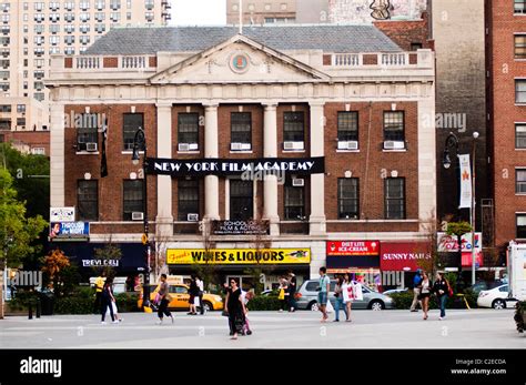 Academy school fotografías e imágenes de alta resolución - Alamy