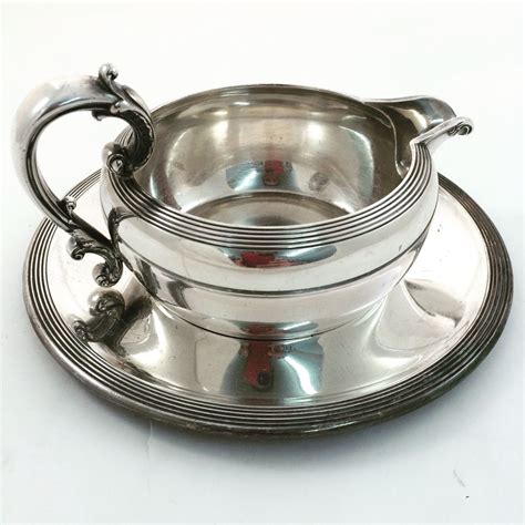 Love the shape of this vintage silverplated gravy boat by Reed and Barton! | Gorgeous antiques ...