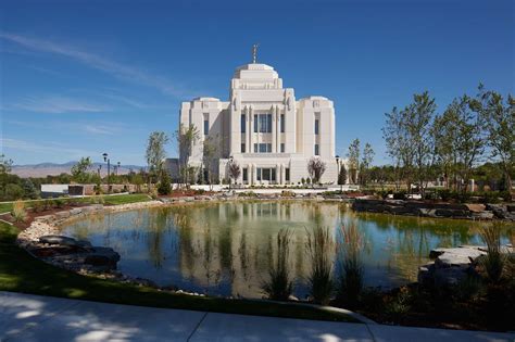 Here's Your First Look Inside the Meridian Idaho Temple | LDS Daily