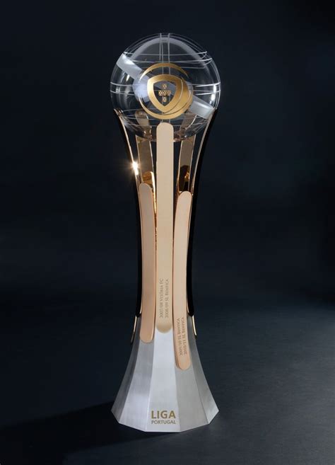 Trophy - Portuguese League Cup | Trophy design, Glass trophies, Plaque ...