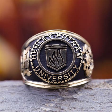 Custom Class Rings | Design Your Own College Class Ring | CustomMade.com