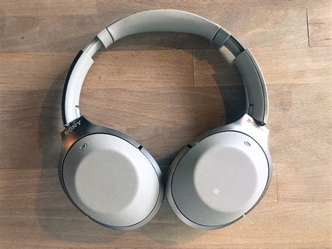 Review: Sony MDR 1000X - The Best Noise-Canceling Headphones ...