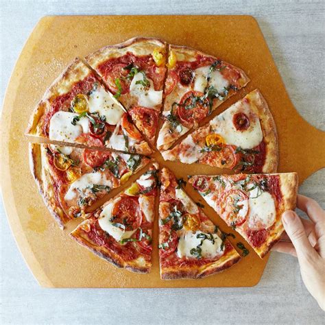 Check out Classic Pizza Margherita recipe and more from Sur La Table! in 2020 | Classic pizza ...