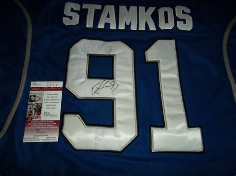 Steven Stamkos Cards, Rookie Cards and Memorabilia Buying Guide