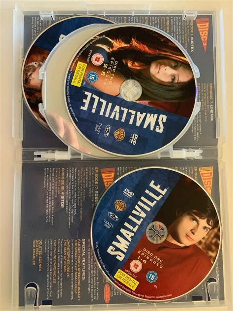 Smallville - The Complete Season 2 [DVD] [2004][6 Disc Set] with Speci ...