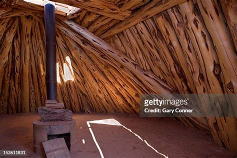 Navajo Hogan Photos and Premium High Res Pictures - Getty Images