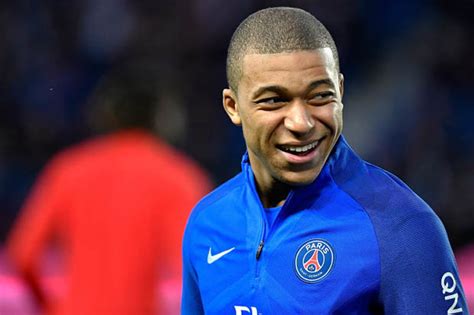 Kylian Mbappe Net Worth- How Rich is French Superstar?