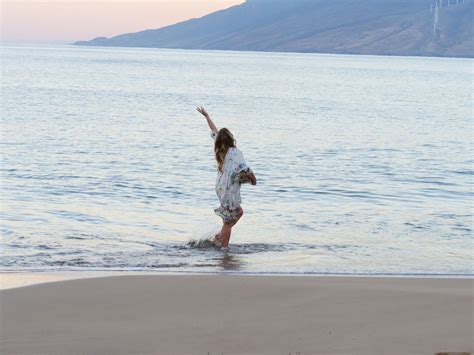 The Raw Triumph of Jennifer Coolidge in “The White Lotus” | The New Yorker