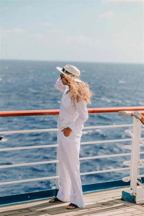 Cruise Outfits | What to Pack for a Caribbean Cruise - MY CHIC OBSESSION