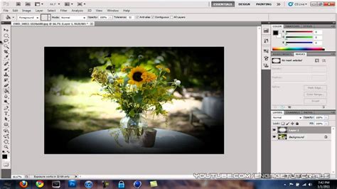 Photoshop Tutorial - How To Make a Vignette Effect - YouTube