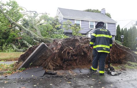 PHOTOS: Powerful Storm Causes Damage Across New England – NECN