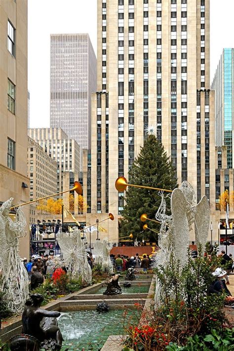 Christmas and New Year. Rockefeller Center Christmas Tree and ...