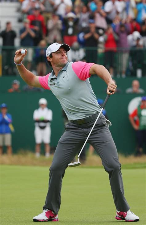 Rory McIlroy leads from start to finish to win British Open — dad ...