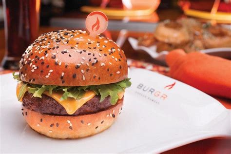 Gordon Ramsay Burger: Las Vegas Restaurants Review - 10Best Experts and ...