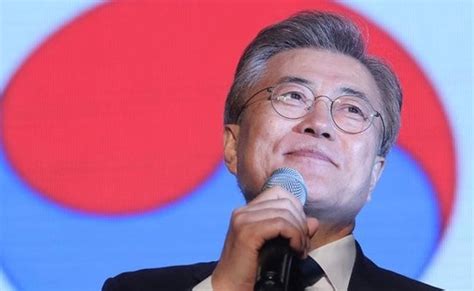 Singapore Agreement Will End Cold War, Says South Korean President Moon ...