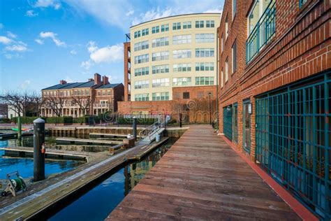 Marina and Buildings Along the Waterfront in Fells Point, Baltimore ...