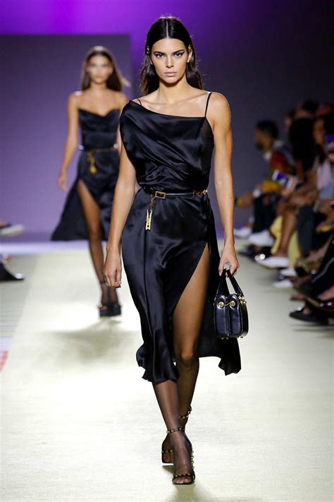 Kendall Jenner walks the runway at Versace Fashion Show during Milan ...