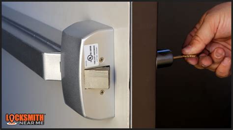 Push Bar Door Repair | 24/7 Exit Door Lock & Handle Maintenance