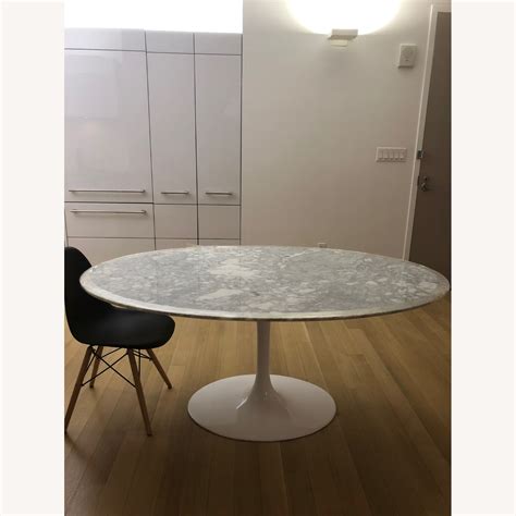 Eero Saarinen Oval Tulip Table Replica - AptDeco